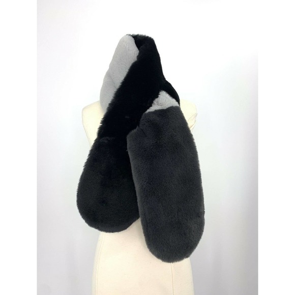 Anthropolgie Dylan Pull Through Colorblock Scarf - Picture 2 of 8